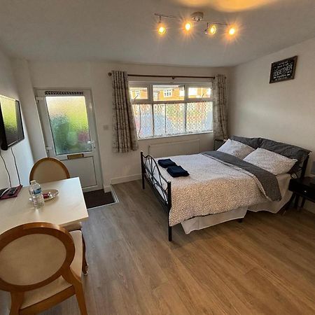 Modern & Cozy Gem - 10Min To City Center - Parking York Zewnętrze zdjęcie