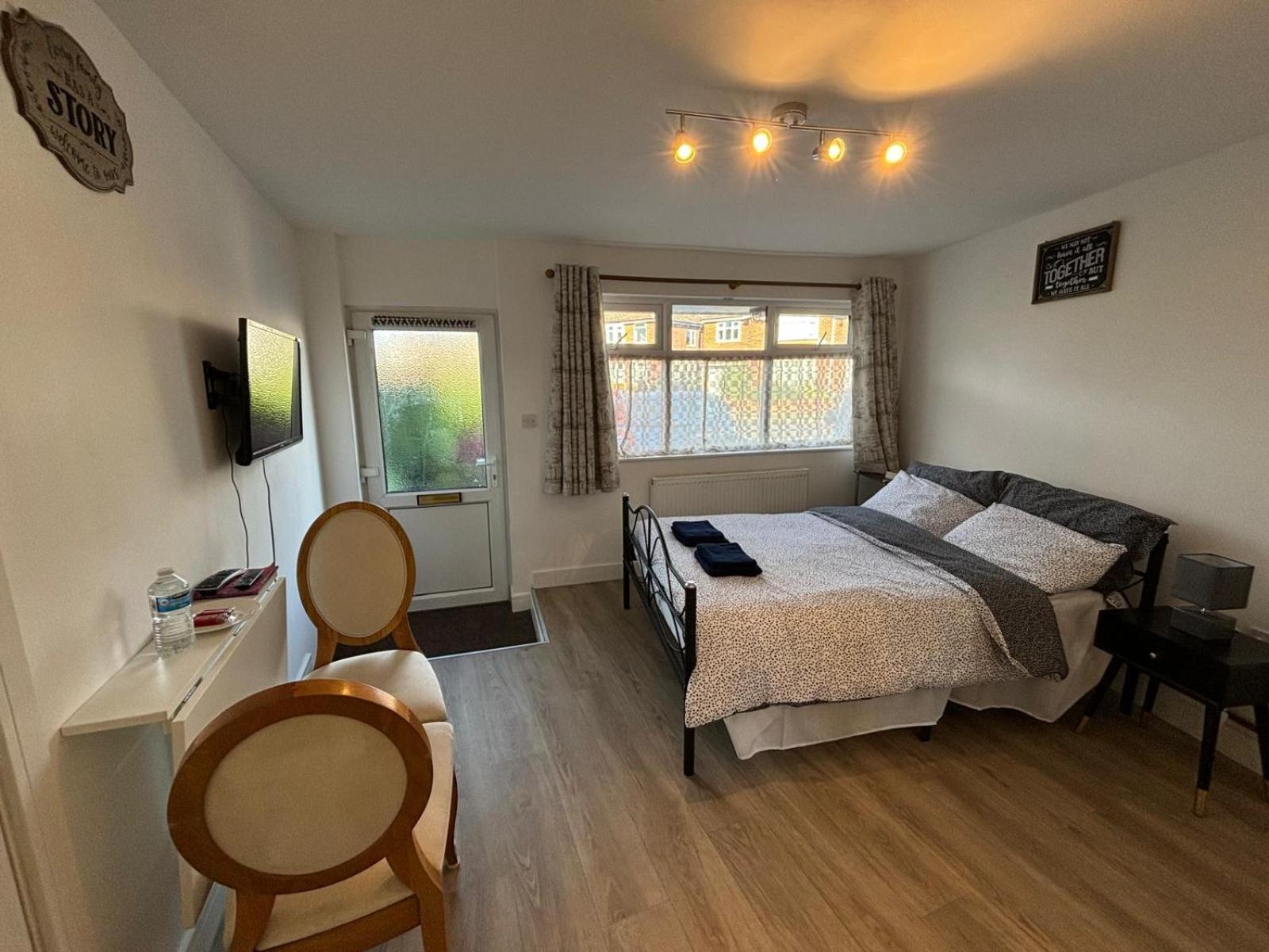 Modern & Cozy Gem - 10Min To City Center - Parking York Zewnętrze zdjęcie