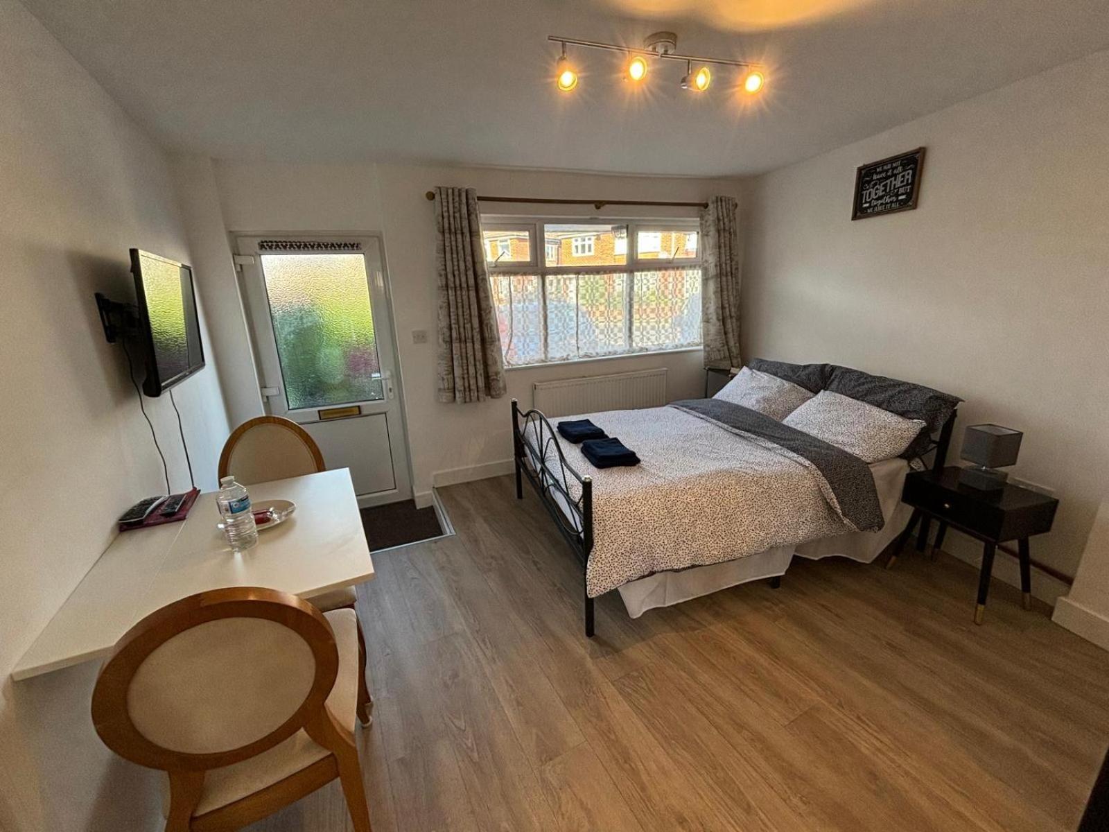 Modern & Cozy Gem - 10Min To City Center - Parking York Zewnętrze zdjęcie